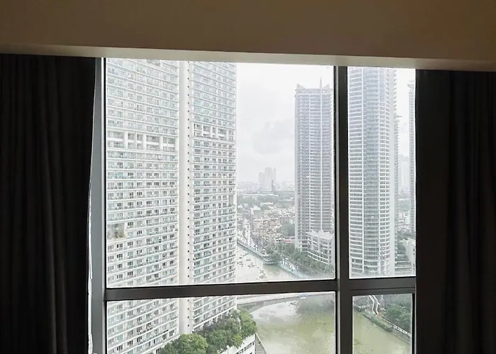 Novotel At Acqua Aparthotel Manila